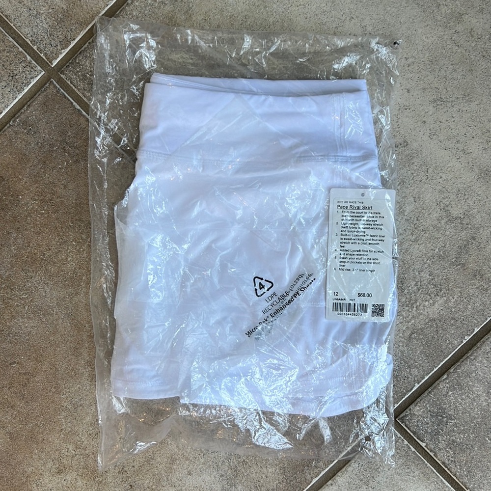 NWT Pace Rival Skirt